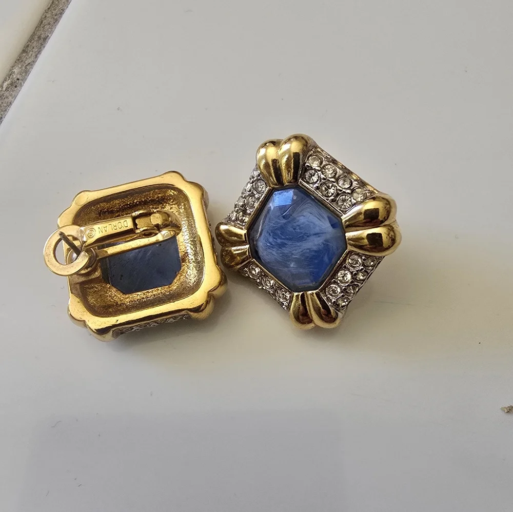 Elegant Gold and Blue Gemstone Earrings